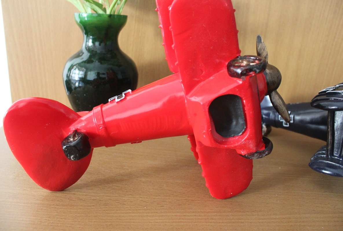 Aeroplane Vintage Showpiece with Coin Bank freeshipping - GeekGoodies.in